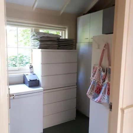 Homestay Bungalow Prinsenhof: Beachside Retreat With Private Garden