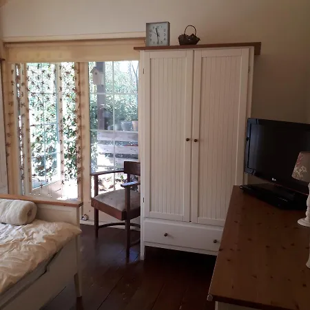 Bungalow Prinsenhof: Beachside Retreat With Private Garden Ouddorp