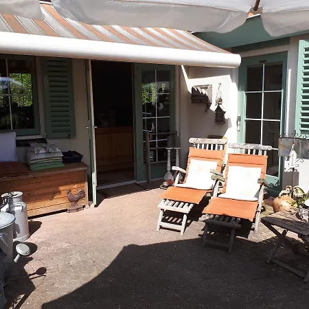 Bungalow Prinsenhof: Beachside Retreat With Private Garden * Ouddorp