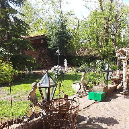 Bungalow Prinsenhof 6 - Private Garden With Fenced Garden Near The Beach - Not For Companies Accommodatie bij particulieren Ouddorp